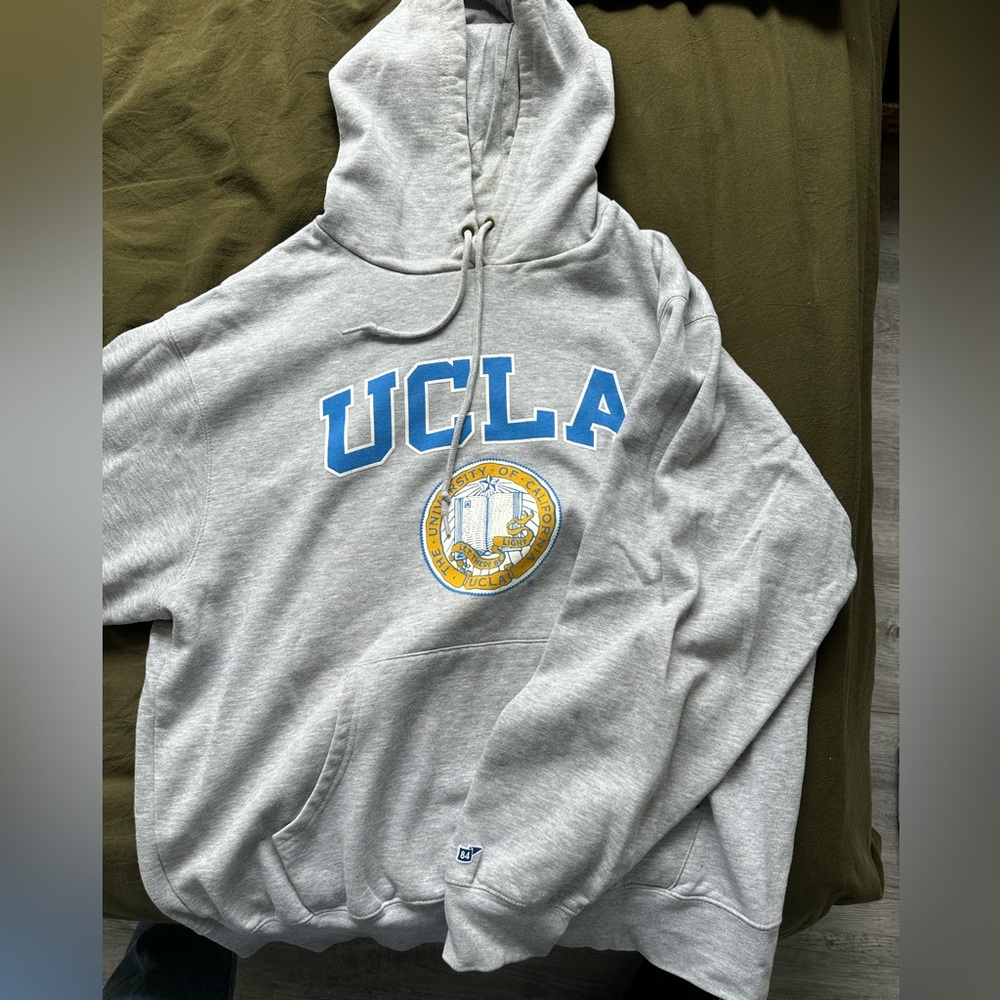 Oversized UCLA hoodie/sweater
